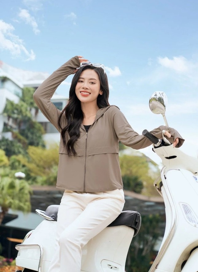 Chống UV tuyệt đối từ áo chống nắng sợi lạnh Cardina ảnh 1