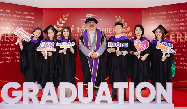 Nhận bằng MBA quốc tế không cần xuất ngoại: Chuyện của người trong cuộc ảnh 1