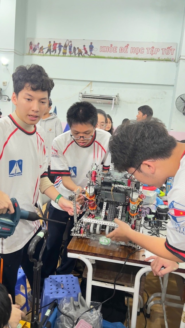 Đội GreenAms Robotics Team 36070N chiến thắng tại giải Quốc gia Việt Nam VEX V5 Robotics 2025 ảnh 3