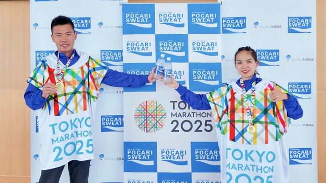 Pocari Sweat - Đồng hành cùng Hứa Thuận Long và Hoàng Thị Ngọc Hoa ghi dấu ấn tại Tokyo Marathon 2025 ảnh 1