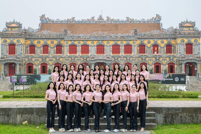 CERA Uniforms – Đồng hành cùng hành trình rạng rỡ của 41 thí sinh Hoa Hậu Việt Nam 2024 ảnh 1