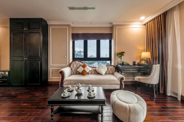 Chuỗi khách sạn Mira Quy Nhơn rực rỡ cờ đỏ sao vàng mừng ngày 30/4 ảnh 5
