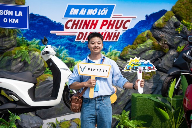 VinFast 'phủ xanh' Sơn La, chinh phục người dùng với khả năng leo dốc, lội nước ấn tượng ảnh 1
