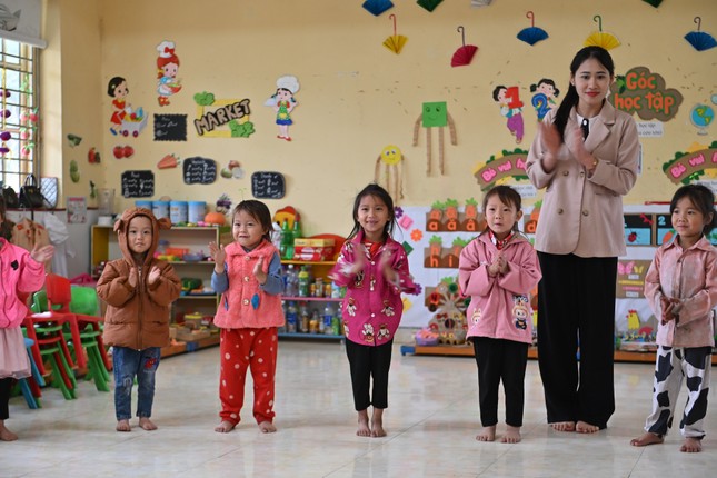 &apos;Cùng em khôn lớn&apos; – Hành trình ươm mầm hy vọng nơi miền biên giới ảnh 3