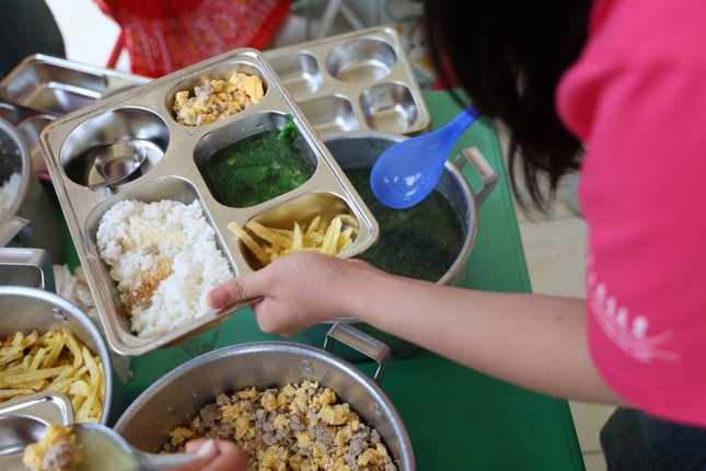 &apos;Cùng em khôn lớn&apos; – Hành trình ươm mầm hy vọng nơi miền biên giới ảnh 2