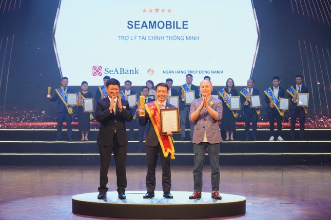 Ngân hàng số SeAMobile được xếp hạng 5 sao tại Giải thưởng Sao Khuê 2025 ảnh 1