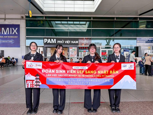 Vừa tốt nghiệp, sinh viên UEF tự tin đảm nhận vị trí việc làm hấp dẫn tại Nhật Bản ảnh 1