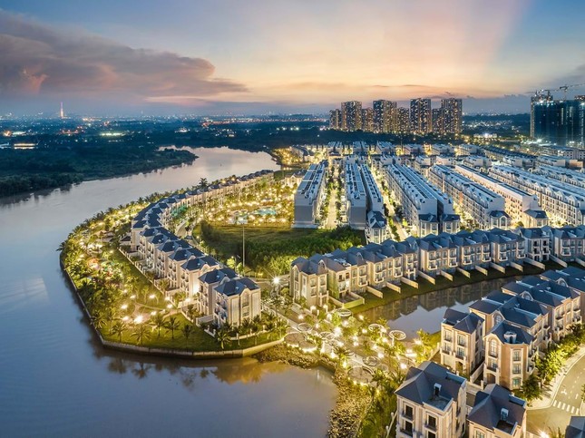 Động lực thôi thúc nhà đầu tư &apos;lên tàu&apos; cùng Vingroup trong hành trình &apos;Tây tiến&apos; ảnh 3