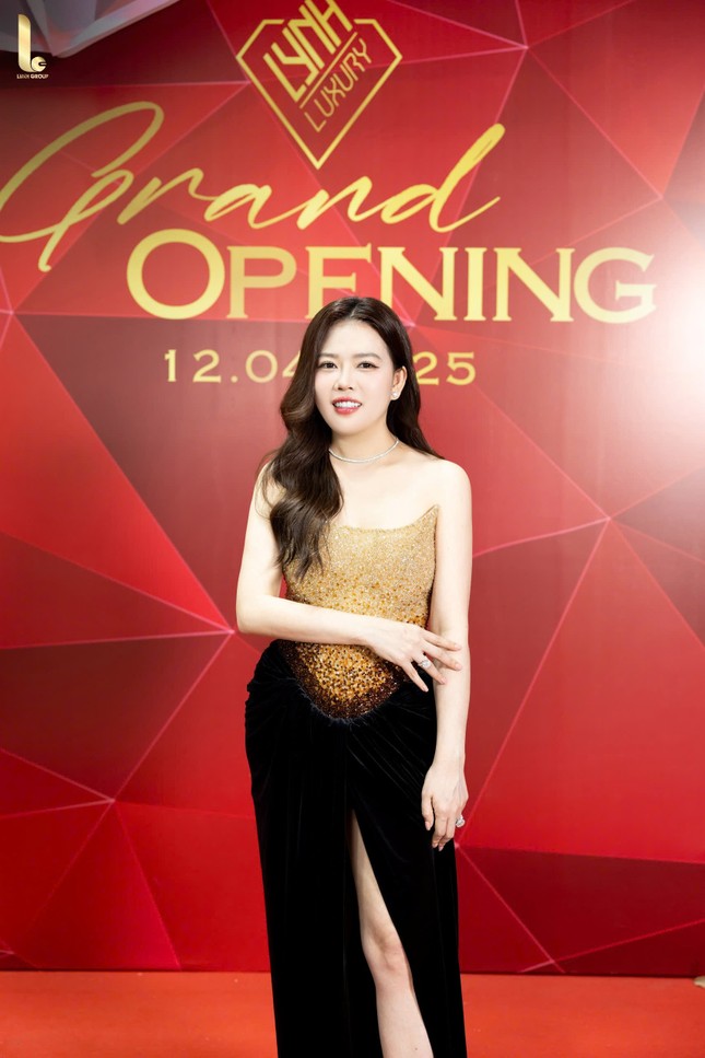 Lynh Luxury Diamond & Jewelry - Khẳng định đẳng cấp vị thế tiên phong trong ngành kim cương ảnh 3