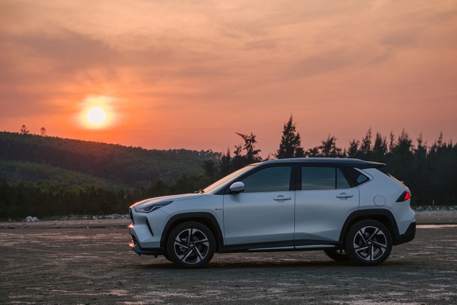 Vượt Xforce, Toyota Yaris Cross ăn khách nhất phân khúc đầu 2025 ảnh 3