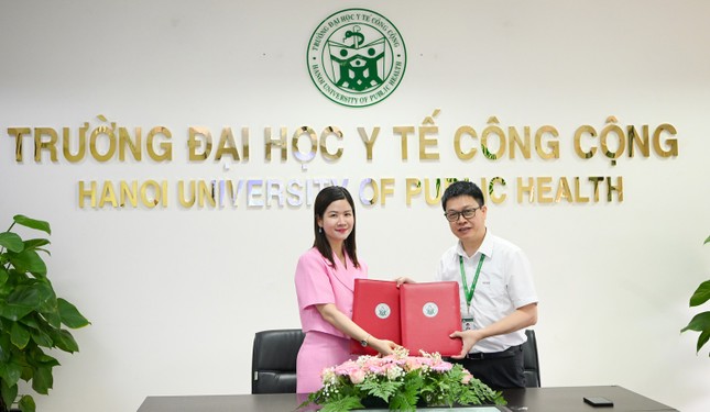 Trường Đại học Y Tế Công cộng và Quỹ Vinfuture hợp tác phòng chống - kiểm soát thuốc lá điện tử học đường ảnh 1