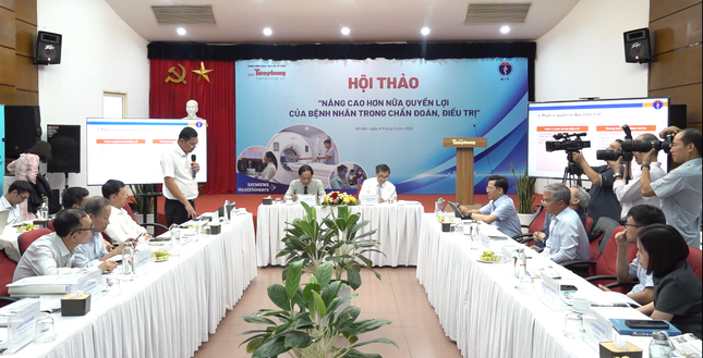Có thể sẽ nâng mức thu hoặc đưa ra gói bảo hiểm y tế bổ sung ảnh 1