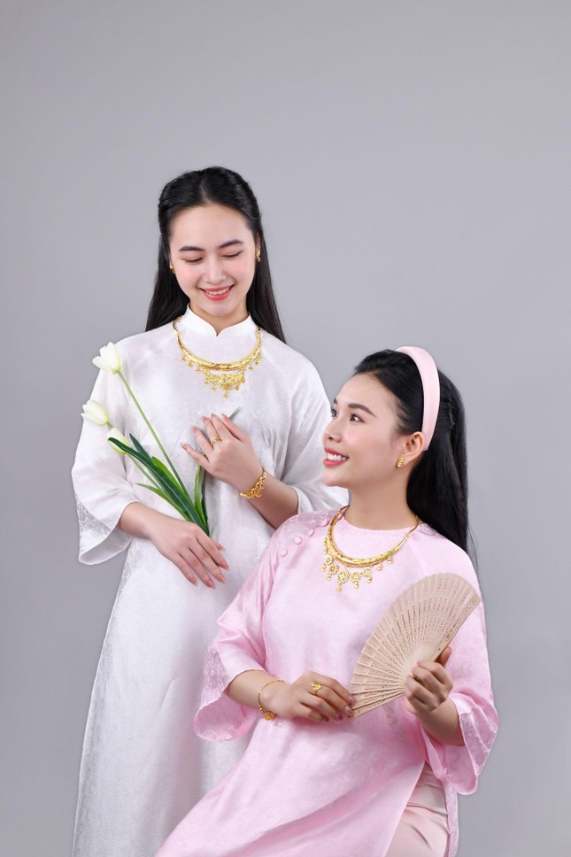 36 năm Bảo Tín Minh Châu - Giữ tín nhiệm hơn giữ vàng, vì khách hàng sẵn sàng phục vụ ảnh 1