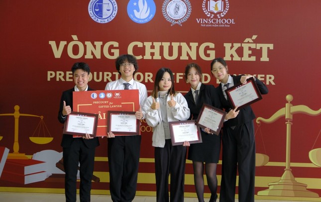 Từ giảng đường đến đấu trường quốc tế - FPT PolySchool nâng bước tài năng trẻ ảnh 3