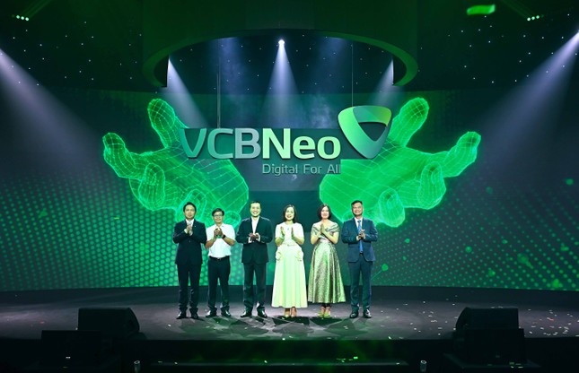 VCBNeo - công bố thương hiệu mới và ứng dụng ngân hàng số NeoOne ảnh 1