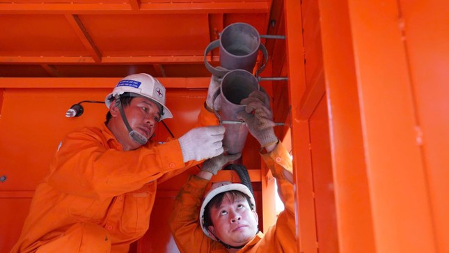 EVNHCMC sẵn sàng đảm bảo điện cho kỳ thi tuyển sinh và tốt nghiệp THPT 2025 ảnh 1