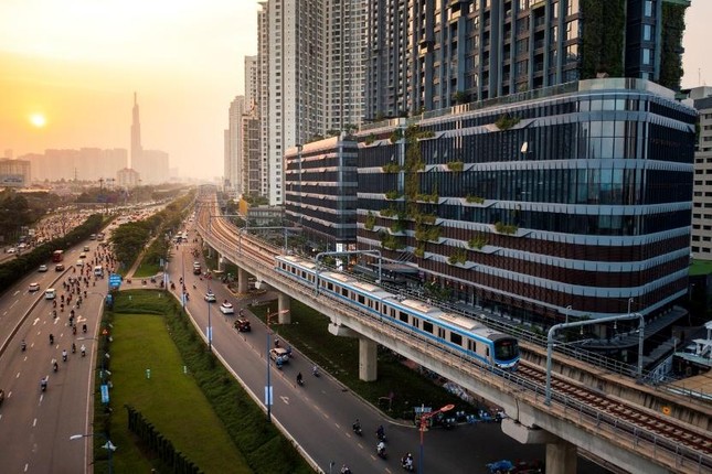 Giá trị sống của giới tinh anh và vị thế trong đô thị hiện đại ảnh 1