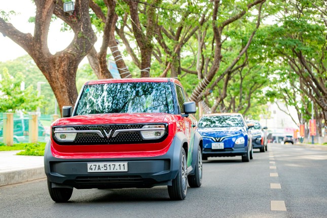 Doanh số  4 tháng đầu năm của  VinFast  bằng Toyota,  Hyundai và Ford cộng lại