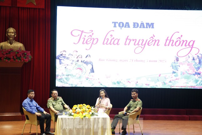 Công an tỉnh Bắc Giang tiếp lửa truyền thống ảnh 2