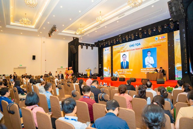 Hãng dược Euro Pharm VN tiếp tục tài trợ hội nghị sản phụ khoa Việt Pháp VFAP25 ảnh 3