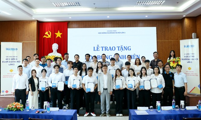 Học bổng SILKROAD Hà Nội - Vun đắp tương lai sinh viên Việt Nam ảnh 2