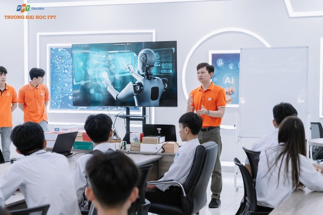 Trường Đại học FPT Quy Nhơn A.I Campus: Lựa chọn lý tưởng cho Gen Z yêu công nghệ ảnh 2