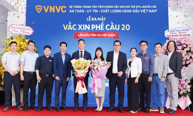 VNVC triển khai tiêm vắc xin phế cầu 20 thế hệ mới đầu tiên tại Việt Nam ảnh 1