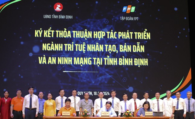 Bình Định phấn đấu trở thành trung tâm công nghệ cao của khu vực miền Trung và cả nước ảnh 1