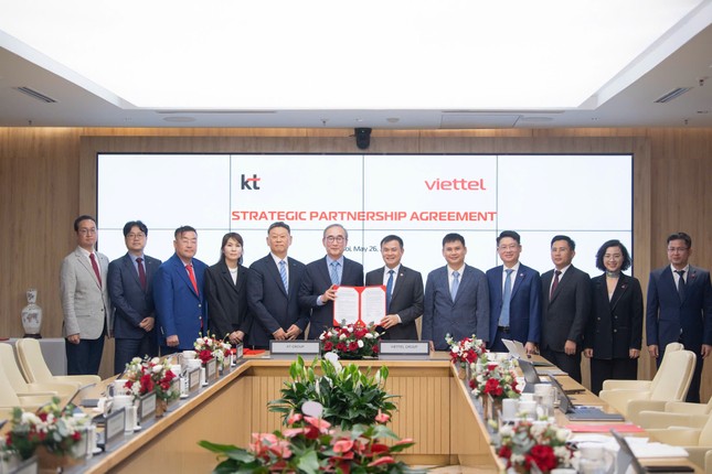 Tập đoàn Viettel và tập đoàn KT (Hàn Quốc) hợp tác chiến lược thúc đẩy trí tuệ nhân tạo và chuyển đổi số tại Việt Nam ảnh 1