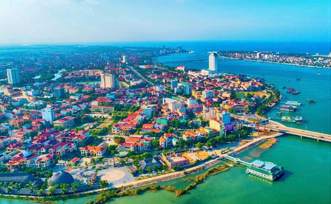 Dòng vốn tỷ đô khởi động làn sóng bất động sản mới tại Quảng Bình ảnh 1