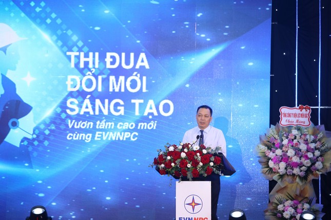 EVNNPC vinh danh 105 tập thể, cá nhân điển hình tiên tiến giai đoạn 2020-2025 ảnh 1