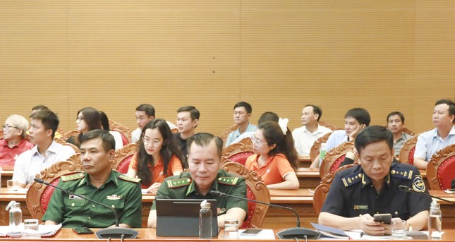 Bình Định tăng cường đấu tranh chống buôn lậu và gian lận thương mại ảnh 2