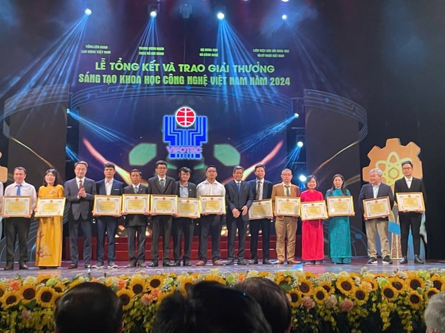 EVNCPC giành 5 giải thưởng tại Giải thưởng 'Sáng tạo khoa học công nghệ Việt Nam năm 2024' ảnh 1