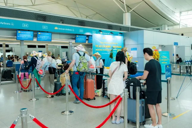 Vietnam Airlines chính thức khai trương đường bay thẳng TP.HCM – Bali ảnh 2
