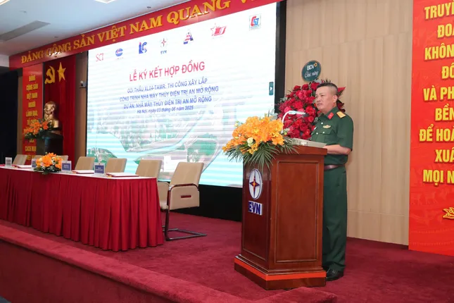 Ký kết hợp đồng gói thầu chính thi công Dự án Nhà máy thủy điện Trị An mở rộng ảnh 3