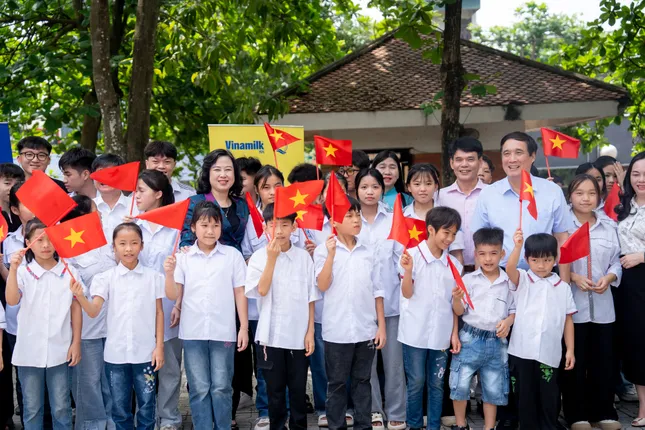 Món quà 1/6 nhiều ý nghĩa từ Vinamilk dành tặng trẻ em ảnh 2