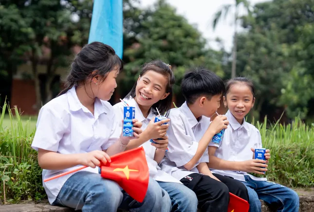 Món quà 1/6 nhiều ý nghĩa từ Vinamilk dành tặng trẻ em ảnh 3