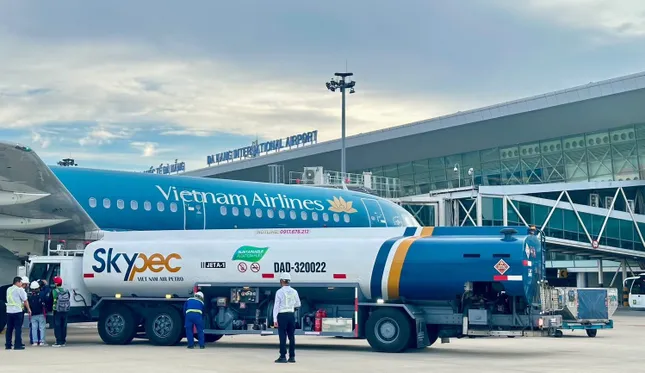 SAF 'cất cánh' trên nhiều chuyến bay nội địa: Vietnam Airlines dẫn đầu xu hướng xanh ảnh 2
