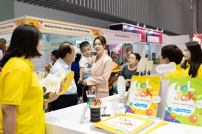 Đa dạng trải nghiệm công nghệ giáo dục tại VIETEDU FAIR 2025 ảnh 2