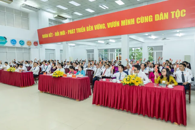 Đại hội Đảng bộ Trường ĐH Giao thông vận tải TPHCM lần thứ X: Đoàn kết, đổi mới, phát triển bền vững ảnh 2