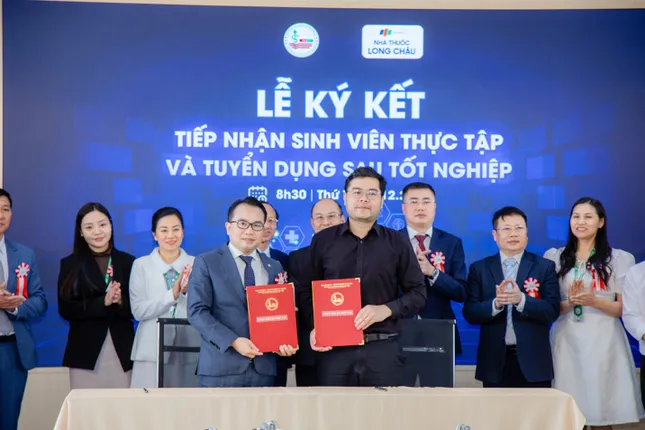 Cao đẳng Dược Hà Nội: Dạy sinh viên không chỉ biết nghề, mà phải làm được nghề ảnh 3