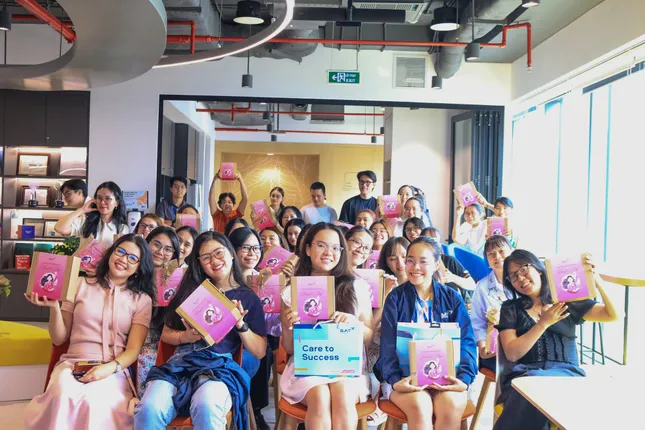 BAT Việt Nam được vinh danh 'Lãnh đạo Phát triển Con người' tại giải thưởng Lãnh đạo Xuất sắc - Việt Nam Excellence 2025 ảnh 2