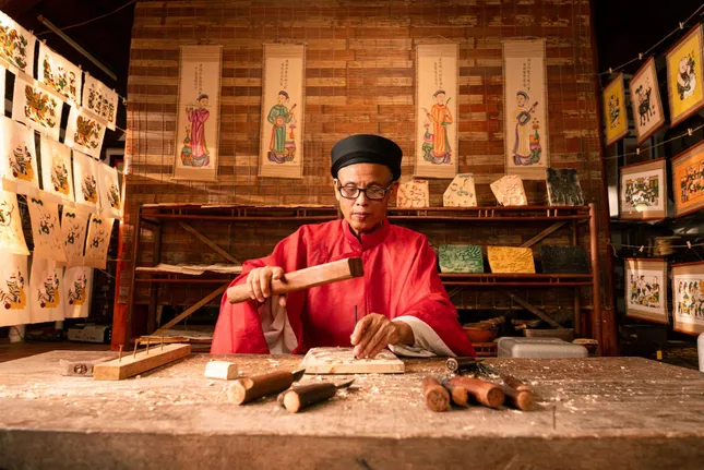 Mixue khởi động Cuộc thi vẽ Tuyết Vương lần thứ 3 &amp; Chuỗi hoạt động trải nghiệm làm tranh Đông Hồ ảnh 3