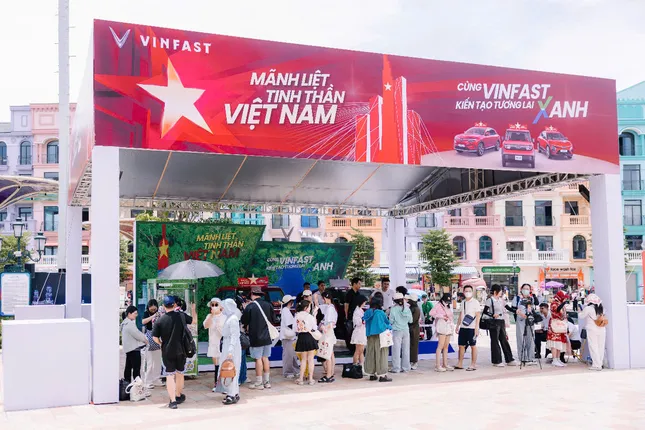 Hơn 220.000 lượt khách đến Ocean City, cùng các Anh trai vượt 'chông gai' trong chuỗi sự kiện 'rực lửa' ảnh 10