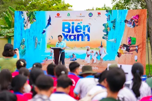 Gần 10.000 người Vingroup và tình nguyện viên ra quân làm sạch bờ biển tại 28 tỉnh, thành phố ảnh 6