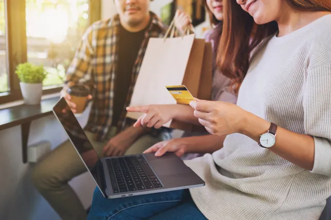 Gen Z, bạn đã biết quản lý thu nhập của mình? ảnh 1