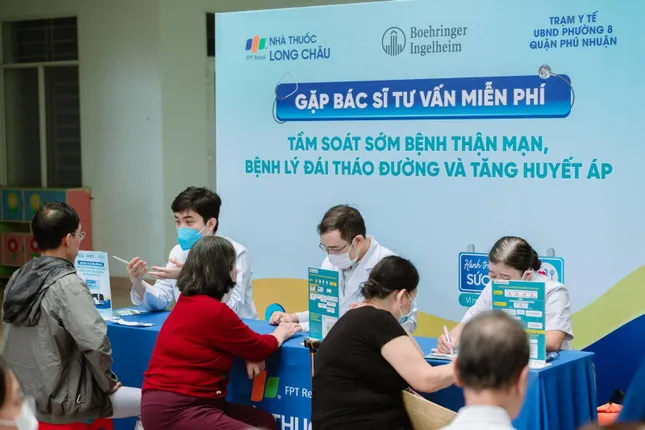 Nhờ Long Châu, tôi phát hiện sớm bệnh thận mạn, ngăn nguy cơ suy thận từ lúc chưa có dấu hiệu rõ ràng ảnh 3
