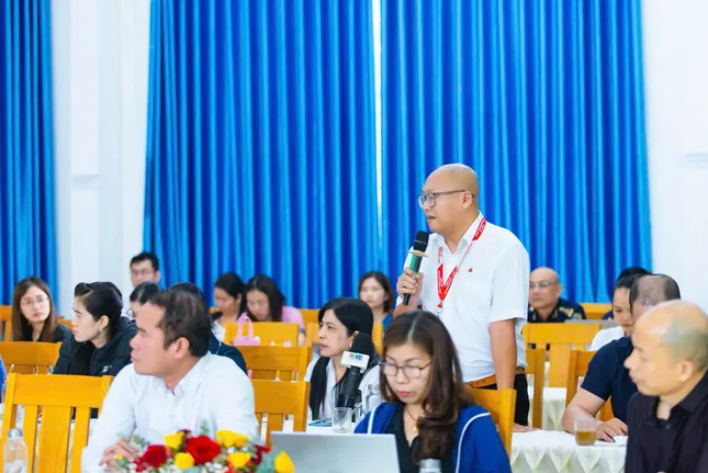 Hải quan Khu vực XVII đối thoại, gỡ vướng cho doanh nghiệp ảnh 2