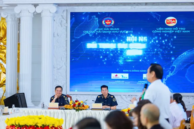 Hải quan Khu vực XVII đối thoại, gỡ vướng cho doanh nghiệp ảnh 3
