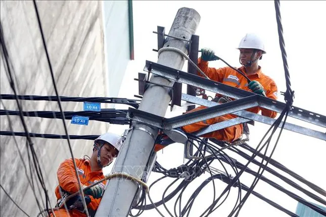EVN đảm bảo điện phục vụ kỳ thi tốt nghiệp THPT 2025 ảnh 1